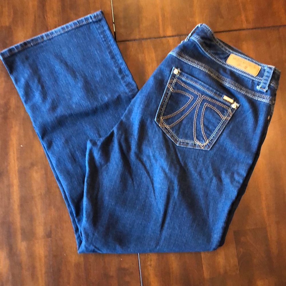 Melissa McCarthy Seven7 Boot Jeans 20W